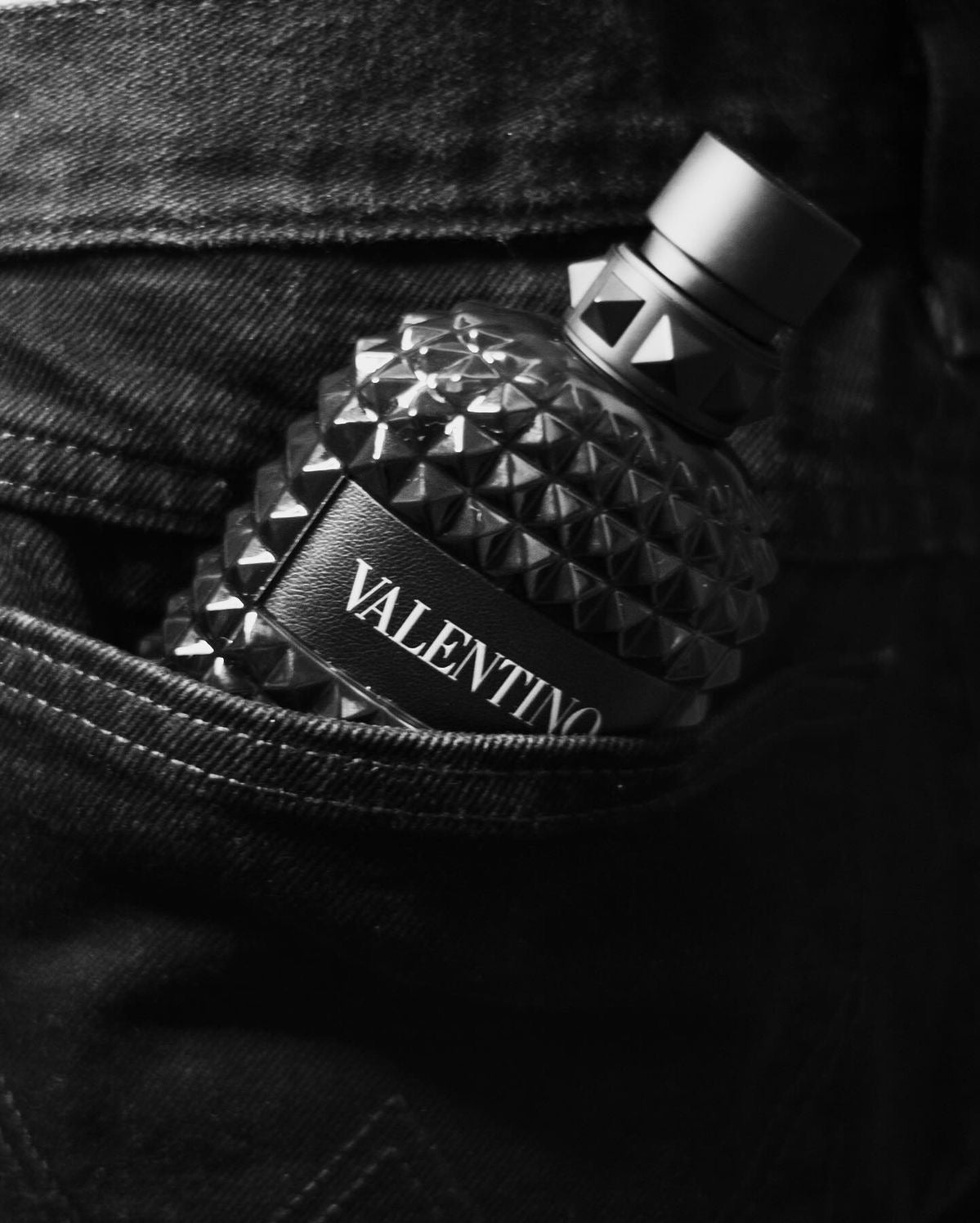 Valentino Uomo Born in Roma Rockstud Noir man