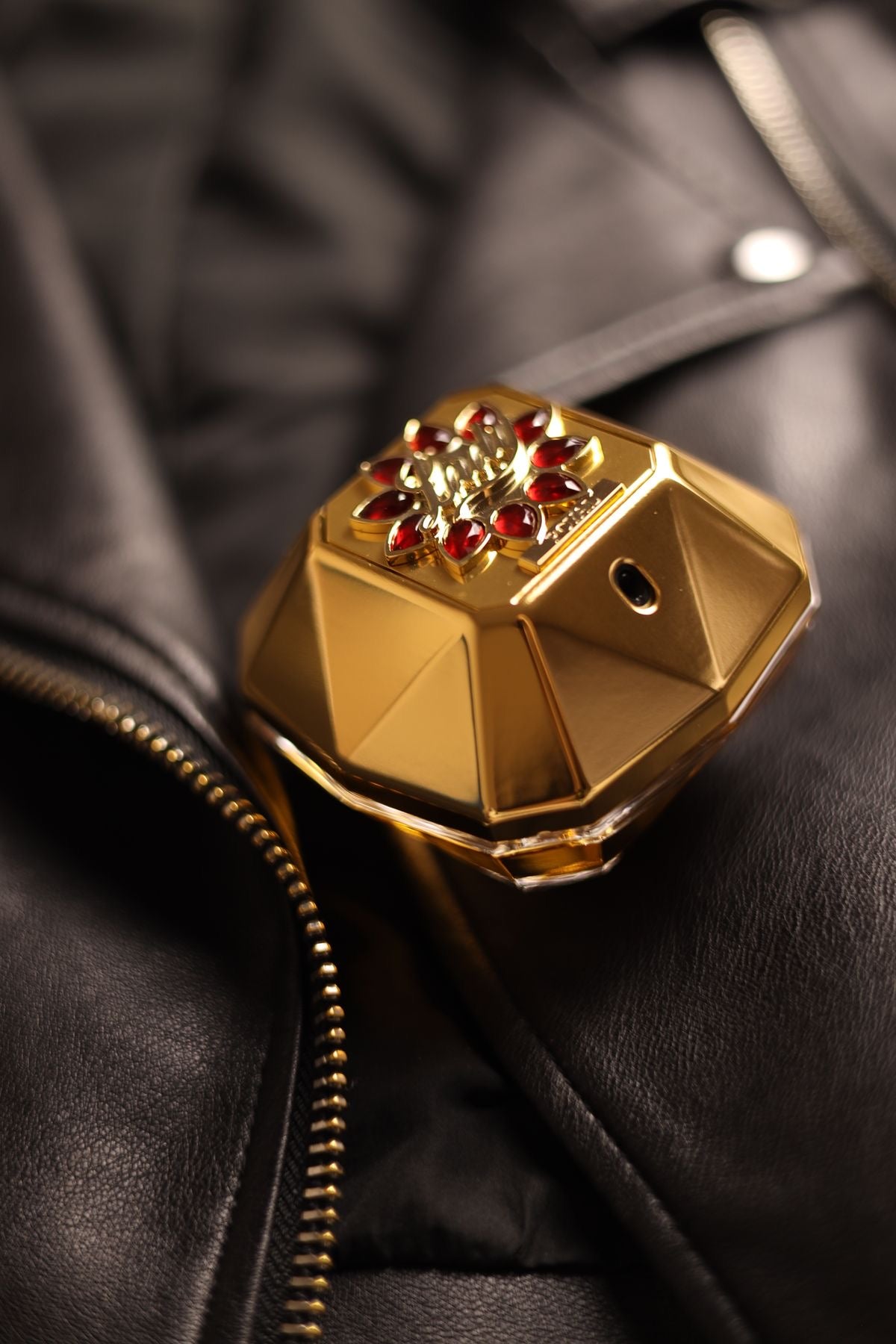 Lady Million Royal Woman