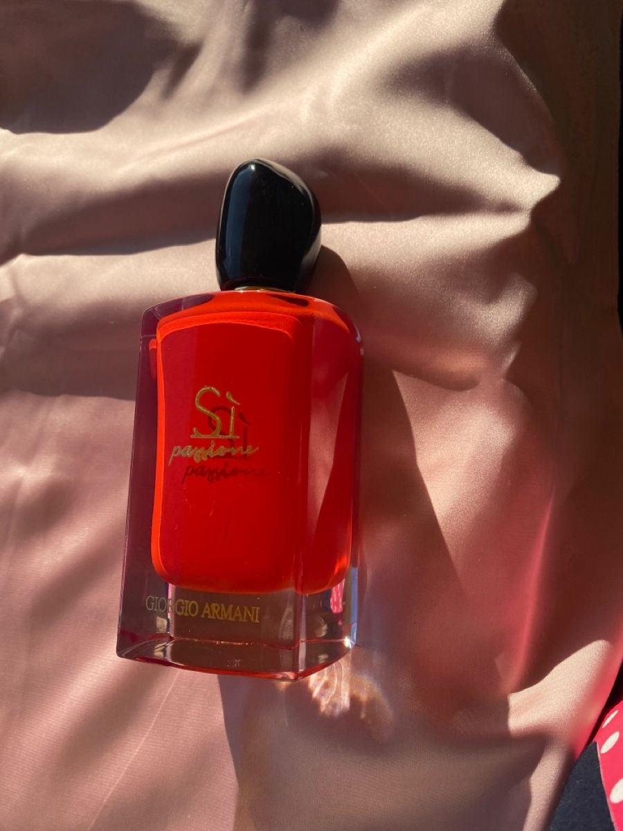 Genuine Giorgio Armani Si Passione Woman