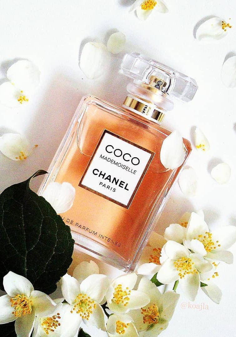 CHANEL Coco Mademoiselle Woman