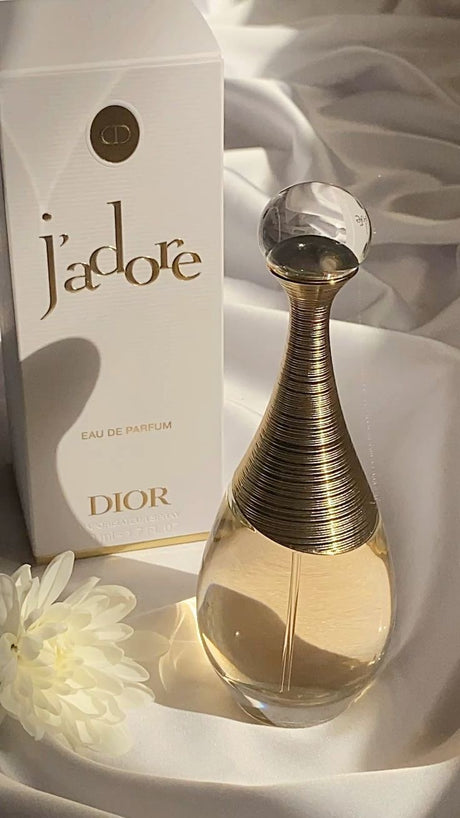 Christian Dior J'Adore Eau woman
