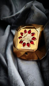 Lady Million Royal Woman