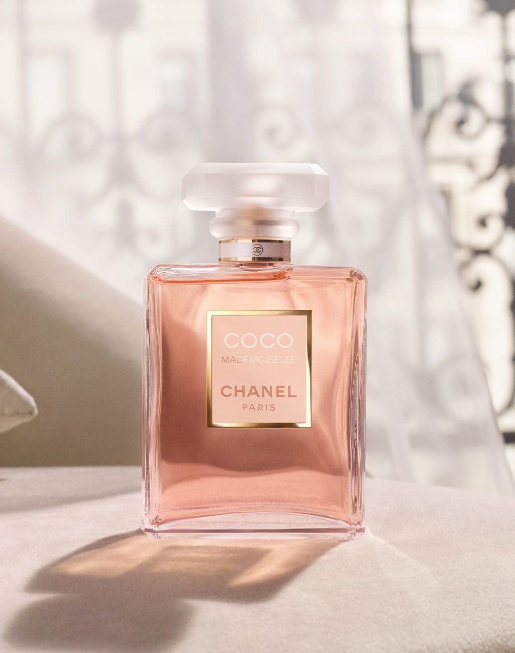 CHANEL Coco Mademoiselle Woman